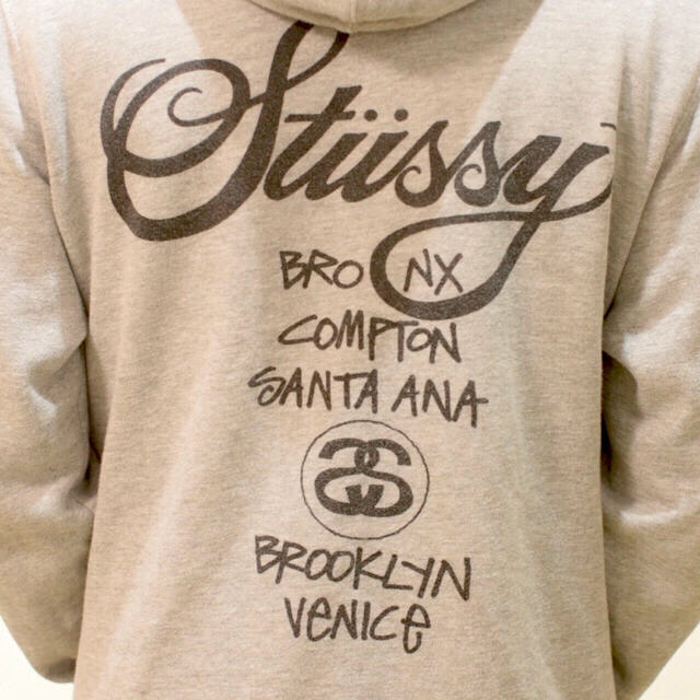 stussy  パーカー