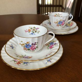 ロイヤルウースター(Royal Worcester)の【美品】ロイヤルウースター★ロアノーク★トリオペア(食器)