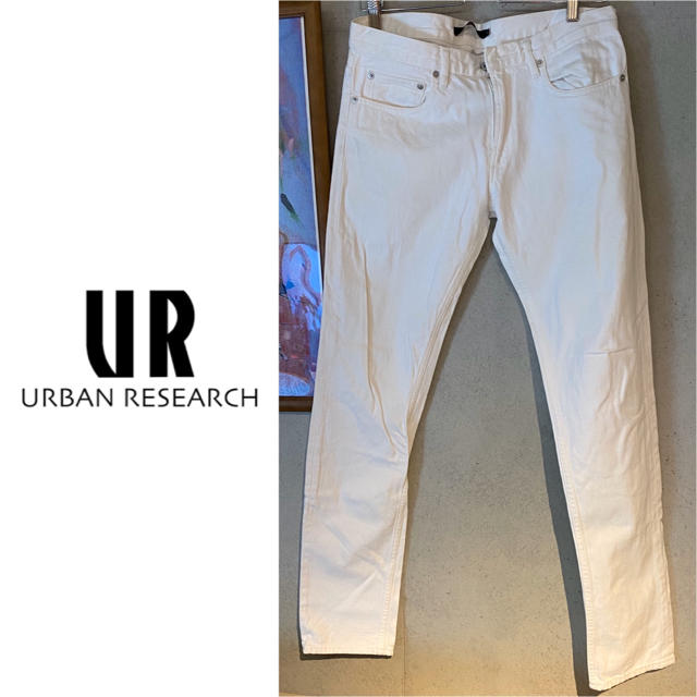 URBAN RESEARCH(アーバンリサーチ)の【新品未使用】アーバンリサーチのホワイトデニム S 【日本製】 レディースのパンツ(デニム/ジーンズ)の商品写真