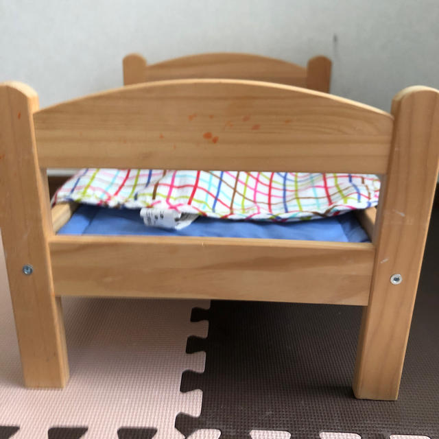 IKEA IKEA☆イケア DUKTIGドールベッド 人形用ベッド USEDの通販 by すらいむないと 7月末までの値下げ価格❗️IKEA ドゥクティグ 人形用ベッドのリネンのみ