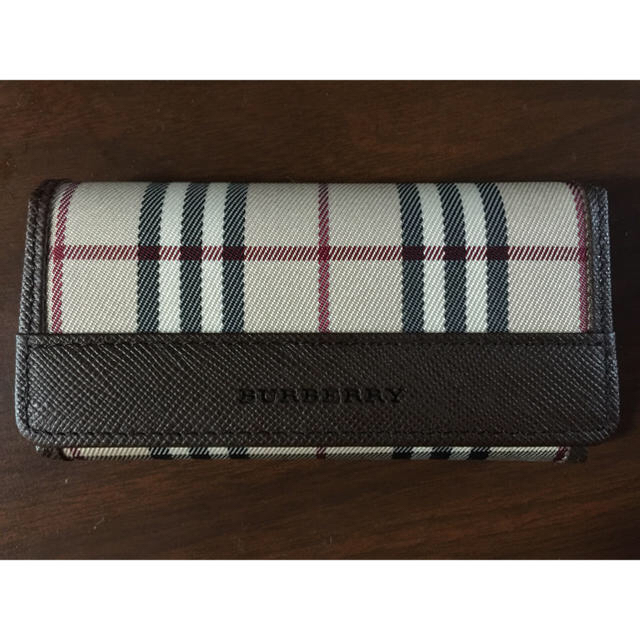 BURBERRY(バーバリー)のバーバリー キーケース【未使用 送料込】 レディースのファッション小物(キーケース)の商品写真