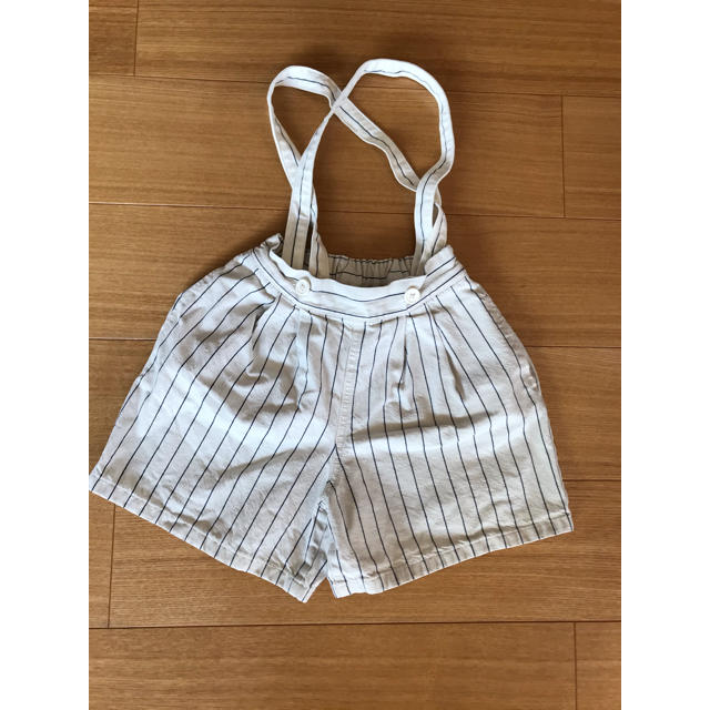 GU(ジーユー)のGU kids ショートパンツ　130cm キッズ/ベビー/マタニティのキッズ服女の子用(90cm~)(パンツ/スパッツ)の商品写真