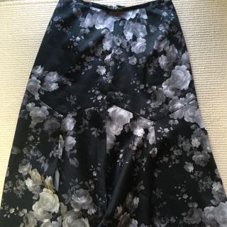 【柄スカート　ロングスカート　薔薇柄  skirt 】(ロングスカート)