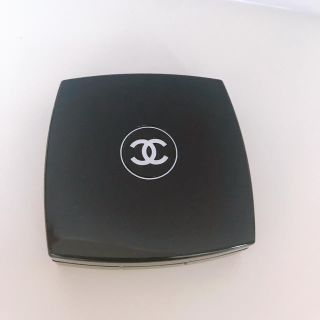 シャネル(CHANEL)の シャネル アイブロウパウダー  LE SOURCIL DE CHANEL(パウダーアイブロウ)