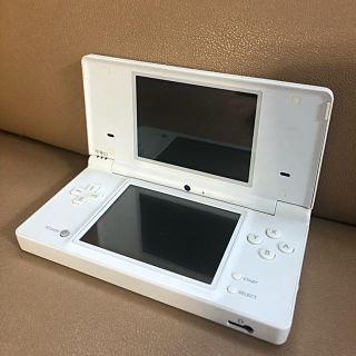 ニンテンドウ(任天堂)のDS i 充電器付き(その他)