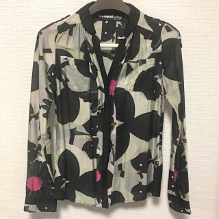 デシグアル(DESIGUAL)のDesigual ブラウス　新品　XS (シャツ/ブラウス(長袖/七分))