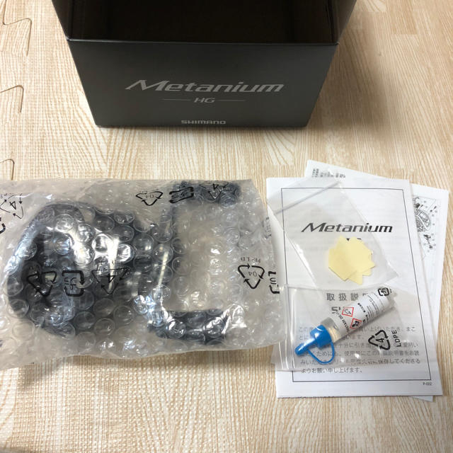 シマノ メタニウム 20 HG 新品未使用! リール シマノ メタニウム 20 HG 新品未使用! リール