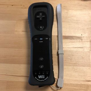 ウィー(Wii)のwii リモコンプラス　黒(その他)