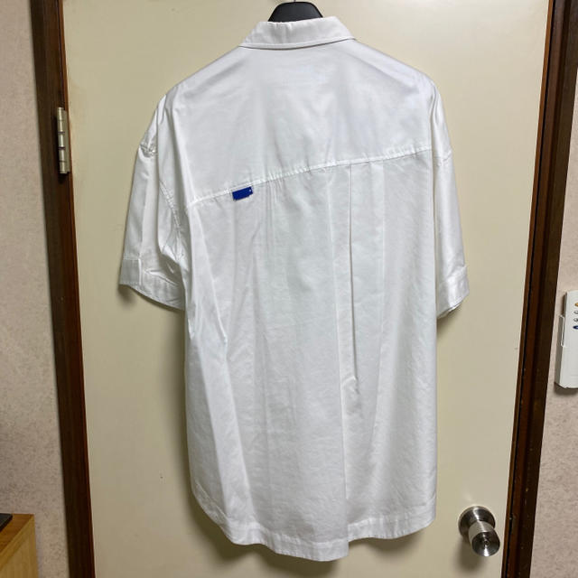 クリーニン adererror 19ss 半袖シャツ の通販 by ちそん｜ラクマ カテゴリ