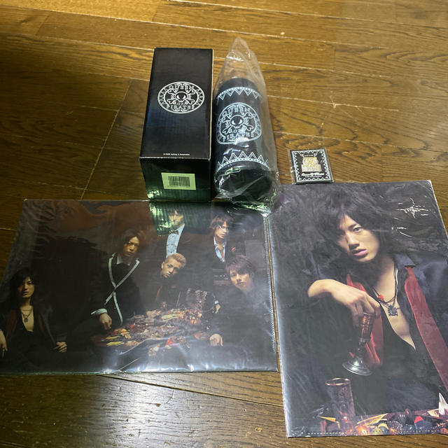 Johnny's(ジャニーズ)のKATーTUN QUEEN OF PIRATES エンタメ/ホビーのタレントグッズ(アイドルグッズ)の商品写真