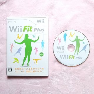 ウィー(Wii)のWiiソフト Wiiフィットプラス 中古(家庭用ゲームソフト)