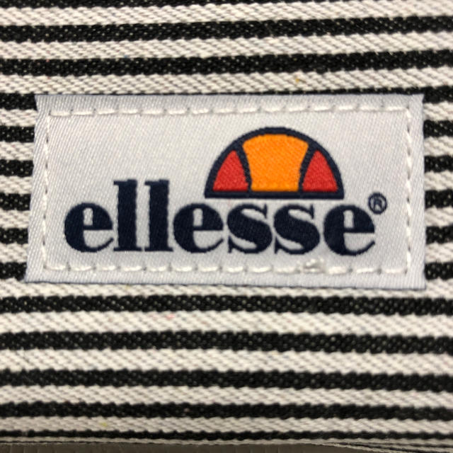 ellesse(エレッセ)の新品☆セブン限定 mini付録 エレッセ お財布携帯ポシェット キッズ/ベビー/マタニティのこども用バッグ(ポシェット)の商品写真