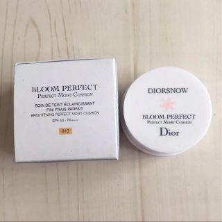 ディオール(Dior)のDior スノーブルームパーフェクトクッション010 試供品(ファンデーション)