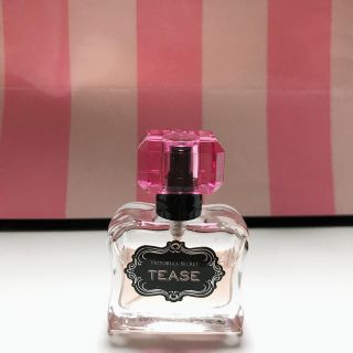 ヴィクトリアズシークレット(Victoria's Secret)のnoa様専用>>TEASE 15㎖　BOMBSHELL ２つ(香水(女性用))