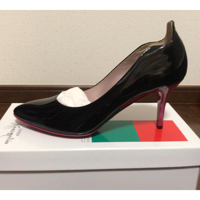 GINZA Kanematsu(ギンザカネマツ)の新品未使用 銀座かねまつ パンプス 24 24.5 レディースの靴/シューズ(ハイヒール/パンプス)の商品写真
