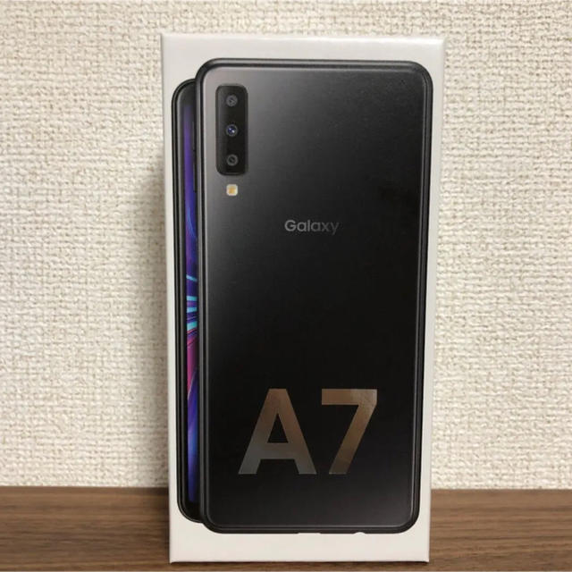 ギャラクシー A7 本体モバイル対応 simフリー(ゴールド)新品スマートフォン/携帯電話