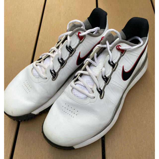 NIKE(ナイキ)のタイガーウッズモデル　ゴルフシューズ　27.5 NIKE GOLF おまけ付き スポーツ/アウトドアのゴルフ(シューズ)の商品写真