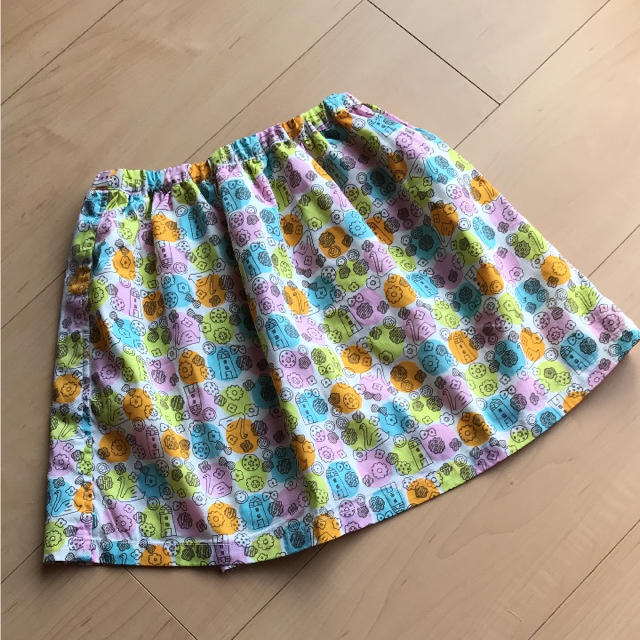 UNICA(ユニカ)の新品 UNICA スカート オレンジ系 キッズ/ベビー/マタニティのキッズ服女の子用(90cm~)(スカート)の商品写真