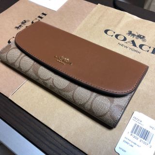 コーチ(COACH)の特別価格です。コーチ　財布　新品未使用品　プレゼントケース付き(財布)