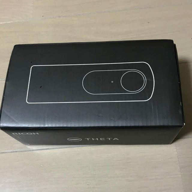 RICOH THETA V