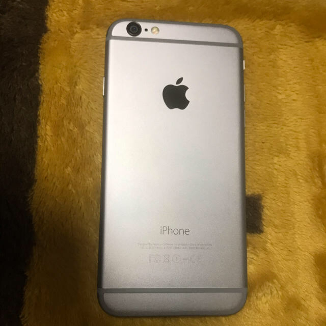 Apple(アップル)のiPhone6 16GB 中古 スマホ/家電/カメラのスマートフォン/携帯電話(スマートフォン本体)の商品写真