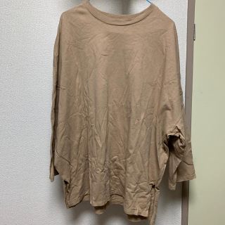 アベイル(Avail)のトップス(Tシャツ(長袖/七分))