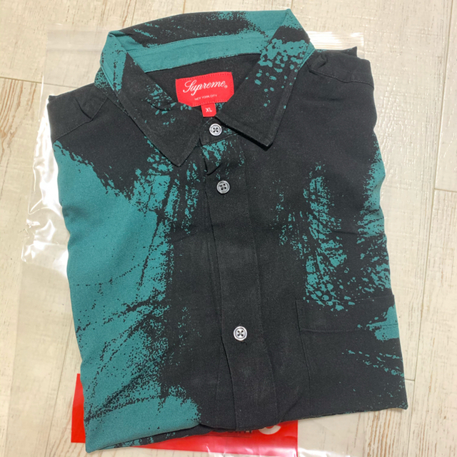 Supreme(シュプリーム)のsupreme  MyBloodyValentine/RayonShirt(XL メンズのトップス(Tシャツ/カットソー(半袖/袖なし))の商品写真