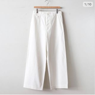 コモリ(COMOLI)のオーラリーWASHED FINX LIGHT CHINO WIDE PANTS(チノパン)