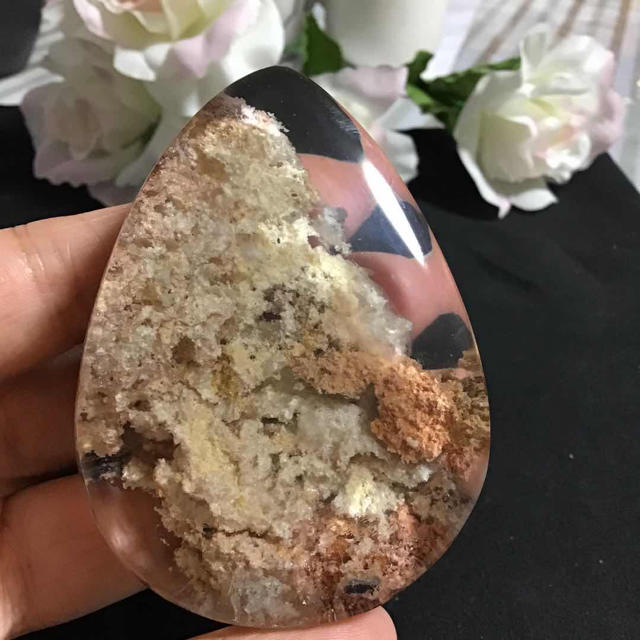 ガーデンクォーツ スフィア 虹入り 贯入水晶 天然水晶置き物 ガーデンクォーツ スフィア 虹入り 贯入水晶 天然水晶置き物