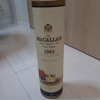 マッカラン18年　1982の丸箱