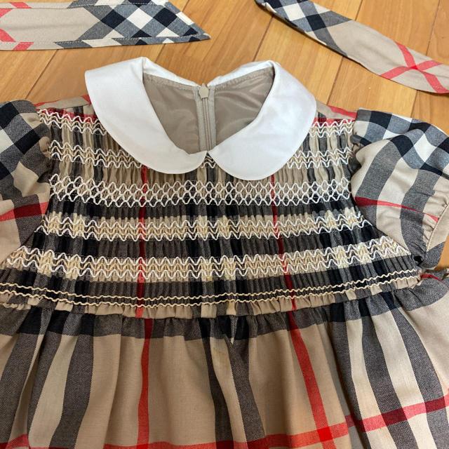 BURBERRY(バーバリー)のバーバリー チェックワンピース キッズ/ベビー/マタニティのキッズ服女の子用(90cm~)(ワンピース)の商品写真