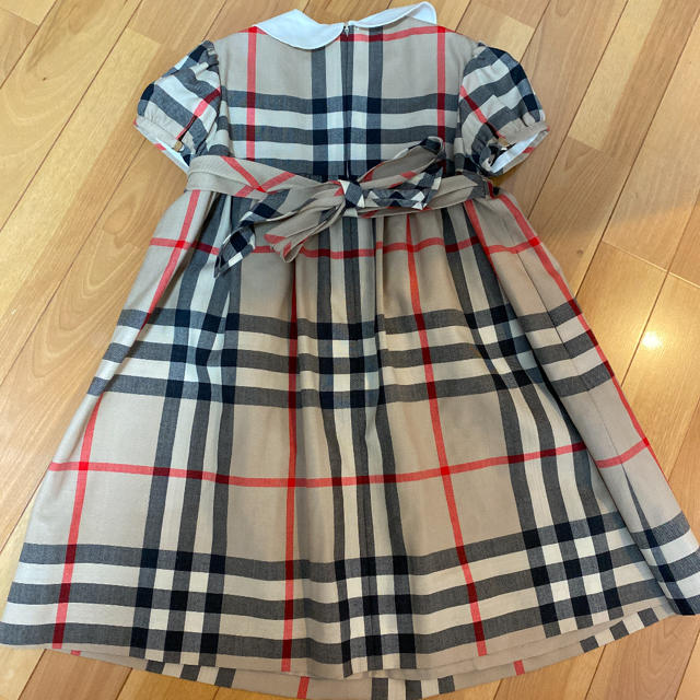 BURBERRY(バーバリー)のバーバリー チェックワンピース キッズ/ベビー/マタニティのキッズ服女の子用(90cm~)(ワンピース)の商品写真