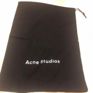 アクネ(ACNE)のアクネ　巾着(ポーチ)