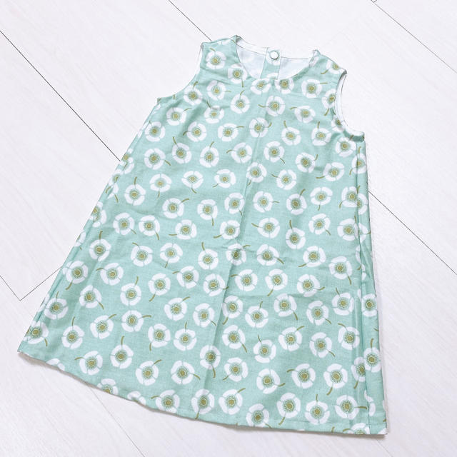 ハンドメイド♡欧風柄Aラインワンピース110 キッズ/ベビー/マタニティのキッズ服女の子用(90cm~)(ワンピース)の商品写真