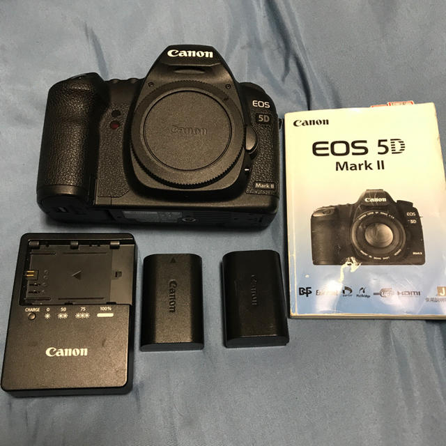 CANON 5D mark2 （ボディ、バッテリー２つ、充電器、説明書）