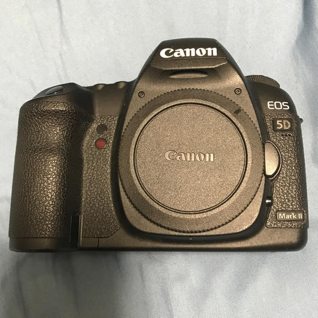 CANON 5D mark2 (ボディ、バッテリー2つ、充電器、説明書) カメラ CANON 5D mark2 (ボディ、バッテリー2つ、充電器、説明書) カメラ