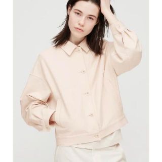 ユニクロ(UNIQLO)の新品 ユニクロ ジャージーリラックスジャケット 白(ノーカラージャケット)