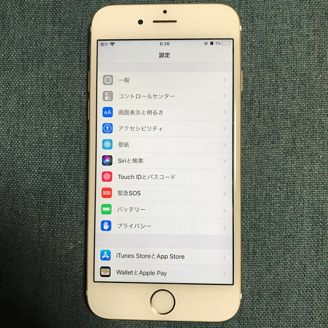 iPhone6s 本体64GBSIMフリー　イヤホン付