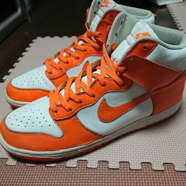 NIKE(ナイキ)の【mmix様専用】NIKE DUNK HIGH オレンジ オーストリッチ メンズの靴/シューズ(スニーカー)の商品写真