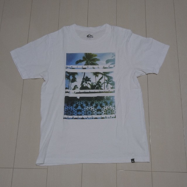 QUIKSILVER(クイックシルバー)のQUIKSILVER Ｔシャツ Ｌサイズ メンズのトップス(Tシャツ/カットソー(半袖/袖なし))の商品写真