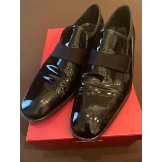 サルヴァトーレフェラガモ(Salvatore Ferragamo)の美品 Salvatore Ferragamoフェラガモ メンズ 黒 27.5cm(ドレス/ビジネス)