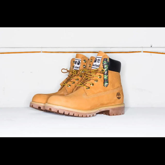 A BATHING APE(アベイシングエイプ)のUNDEFEATED x BAPE x TIMBERLAND コラボ ブーツ メンズの靴/シューズ(ブーツ)の商品写真