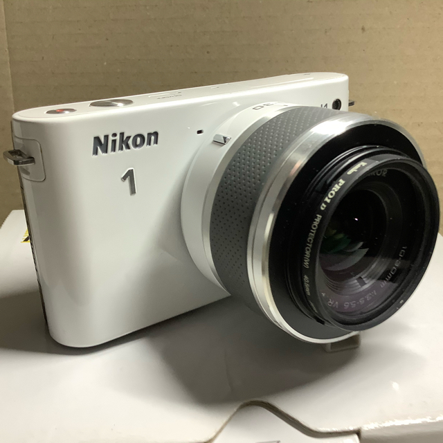 【美品】ミラーレス一眼 Nikon 1 付属品多数