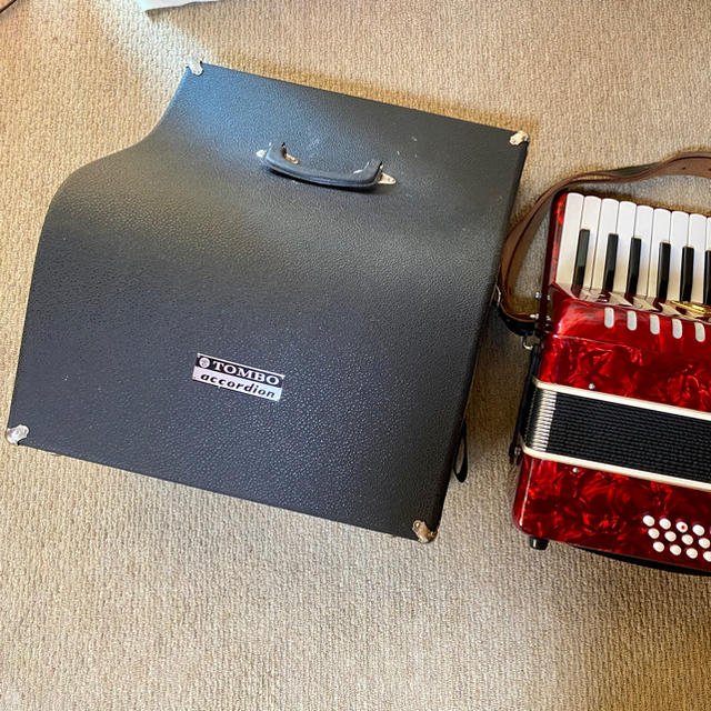 TOMBO accordion アコーディオン　中古 楽器の鍵盤楽器(アコーディオン)の商品写真