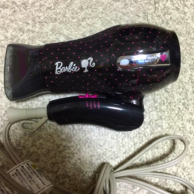 Barbie(バービー)のBarbie マイナスイオンドライヤー☆ スマホ/家電/カメラの美容/健康(ドライヤー)の商品写真