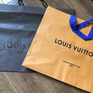 ルイヴィトン(LOUIS VUITTON)のLOUIS VUITTON紙袋2枚セット(ショップ袋)