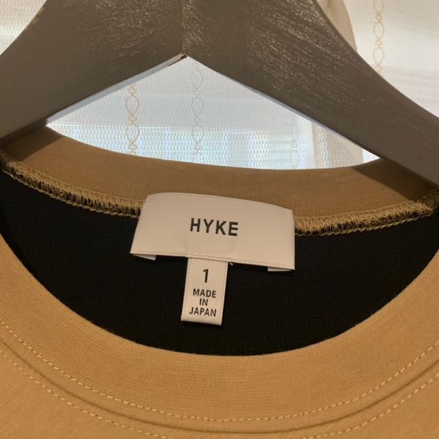 HYKE(ハイク)のHYKE 半袖トップス レディースのトップス(カットソー(半袖/袖なし))の商品写真