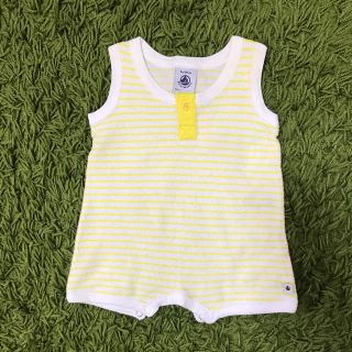 プチバトー(PETIT BATEAU)のPETIT BATEAU プチバトー　ロンパース　3M(ロンパース)