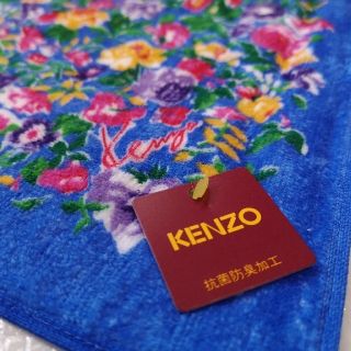 ケンゾー(KENZO)の【KENZO未使用ハンカチ】花柄のハンカチ(ハンカチ)