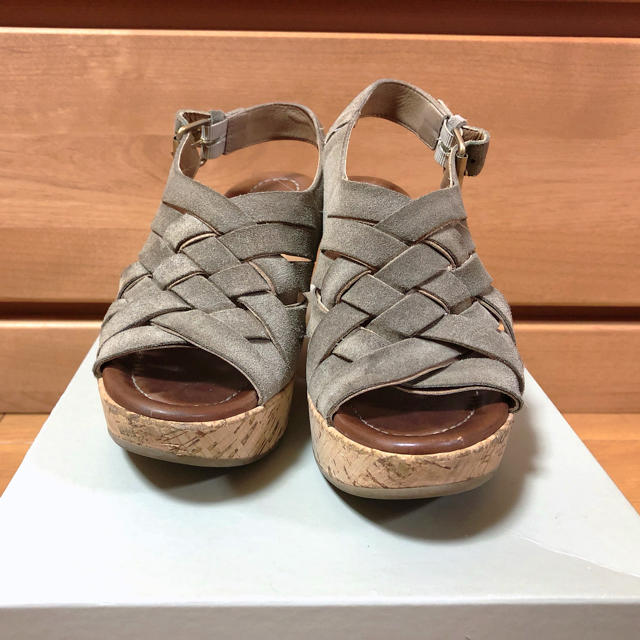FABIO RUSCONI(ファビオルスコーニ)のFABIO RUSCONI サンダル  レディースの靴/シューズ(サンダル)の商品写真